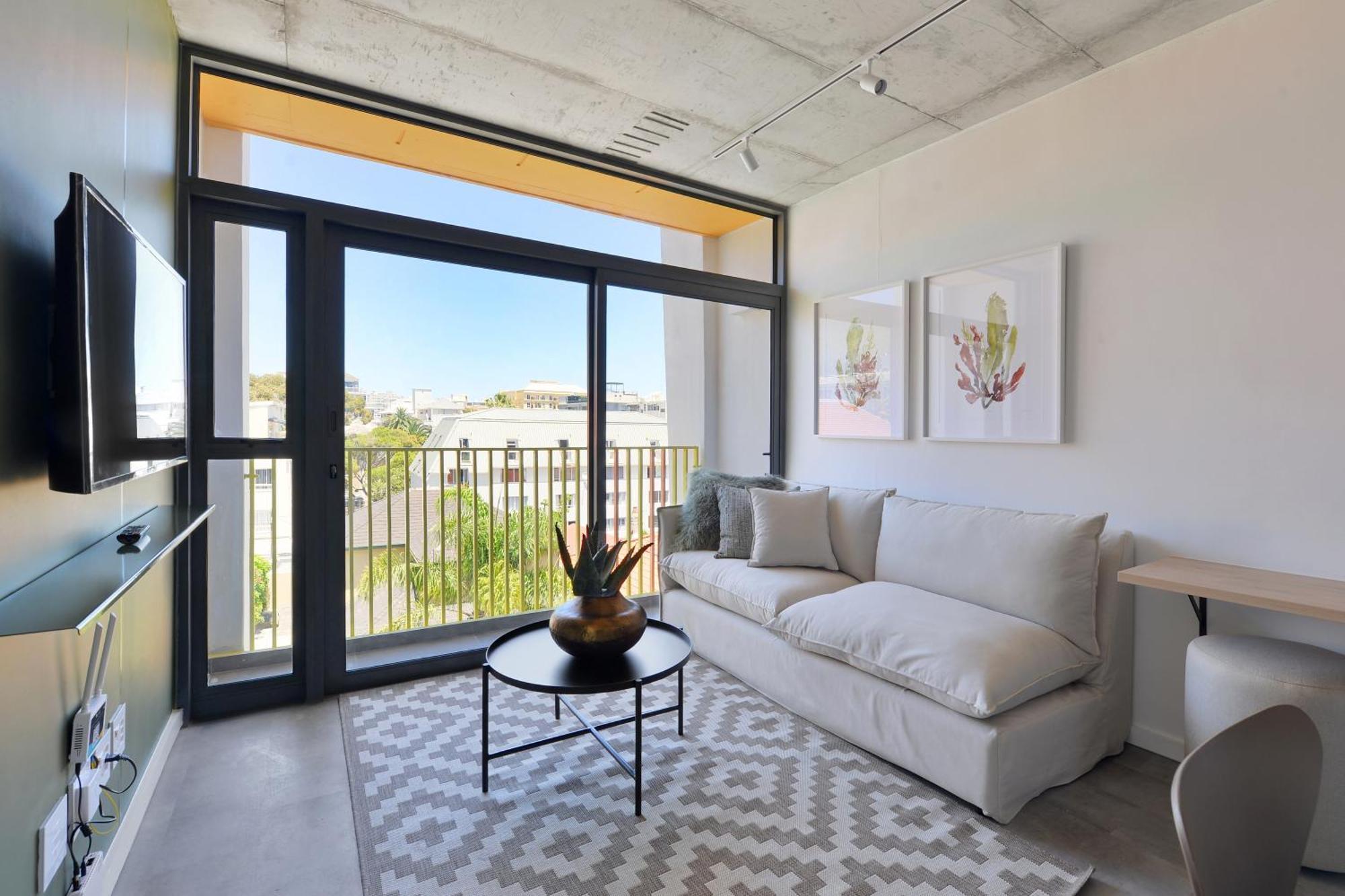 Six On N - Fluent Serviced * Cape Town